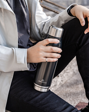 Load image into Gallery viewer, URBANOMAD Traveler Insulated Bottle - Recycled Stainless Steel