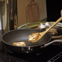 Load image into Gallery viewer, Companion Non-Stick Cast-Aluminum Frying Pan, 30cm