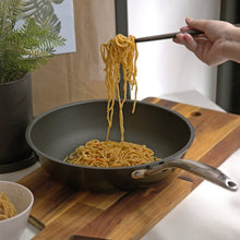 Load image into Gallery viewer, Companion Non-Stick Cast-Aluminum Frying Pan, 30cm