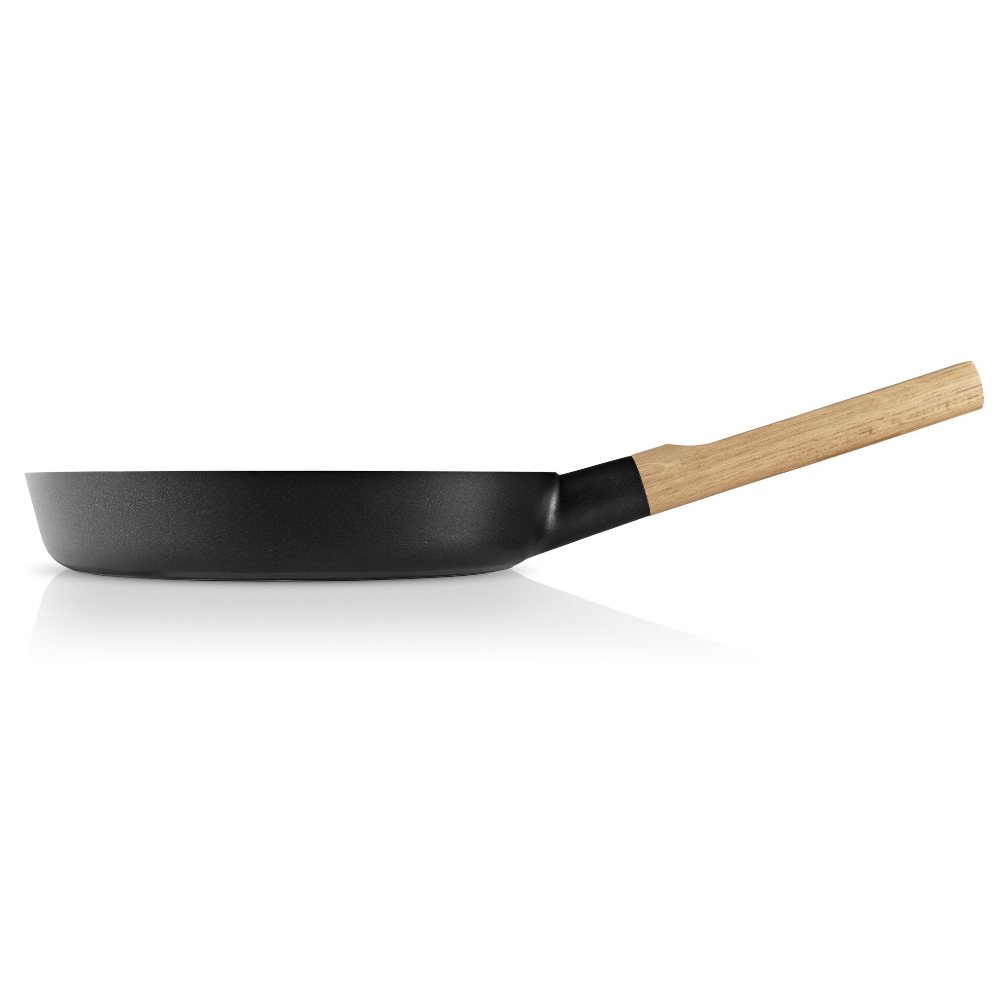 Eva Solo White Line Saute Pan | 24cm