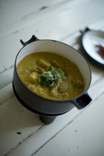 Load image into Gallery viewer, Ding Cast Iron Casserole
