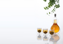 Load image into Gallery viewer, Hulu Liquor Glasses, Set of 4 (60ml - 2oz)

